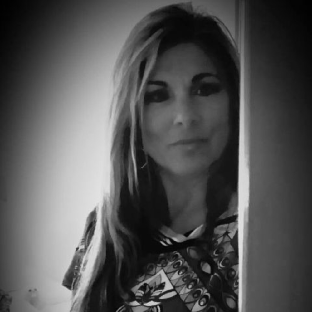 Meet your Posher, Sharon